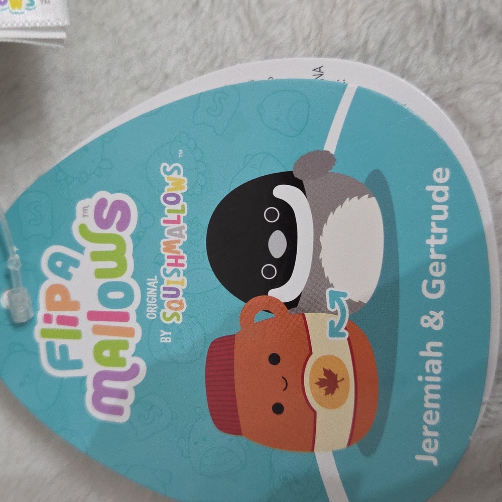 Flip A Mallow Squishmallow - Picture 3 of 3